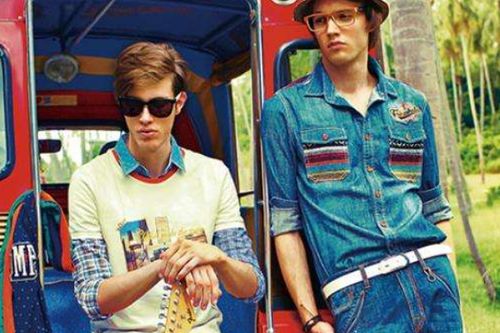 馬克華菲是什么檔次的衣服