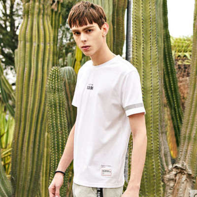 馬克華菲男裝短袖T恤男簡約時尚透氣圓領上衣