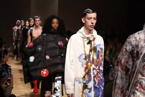 成為米蘭秀場最 紅 的國潮品牌,馬克華菲做了什么