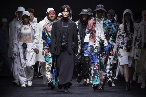 馬克華菲2021aw上海時裝周 開幕大秀,山海生潮,華麗啟航