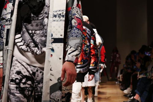 馬克華菲領銜 國潮 文化,東方紅唱響米蘭時裝周