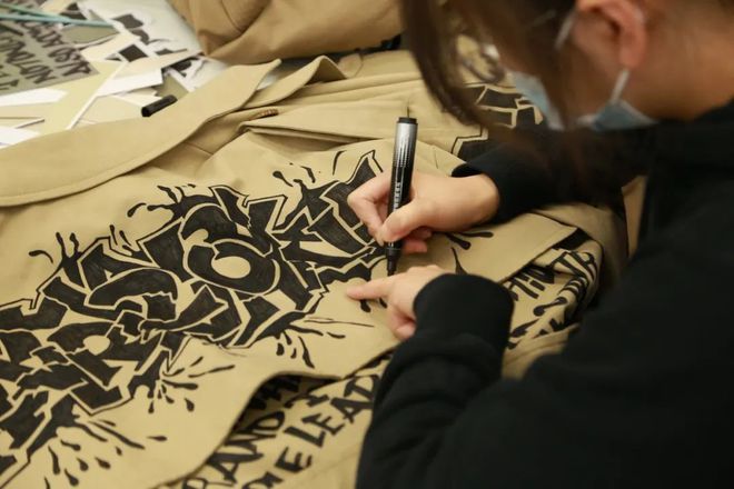 AW21上海時裝周 PREVIEW | 馬克華菲MARK FAIRWHALE